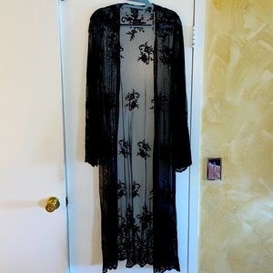 Ladies long mesh with embroidery cover up forever 21 Brand